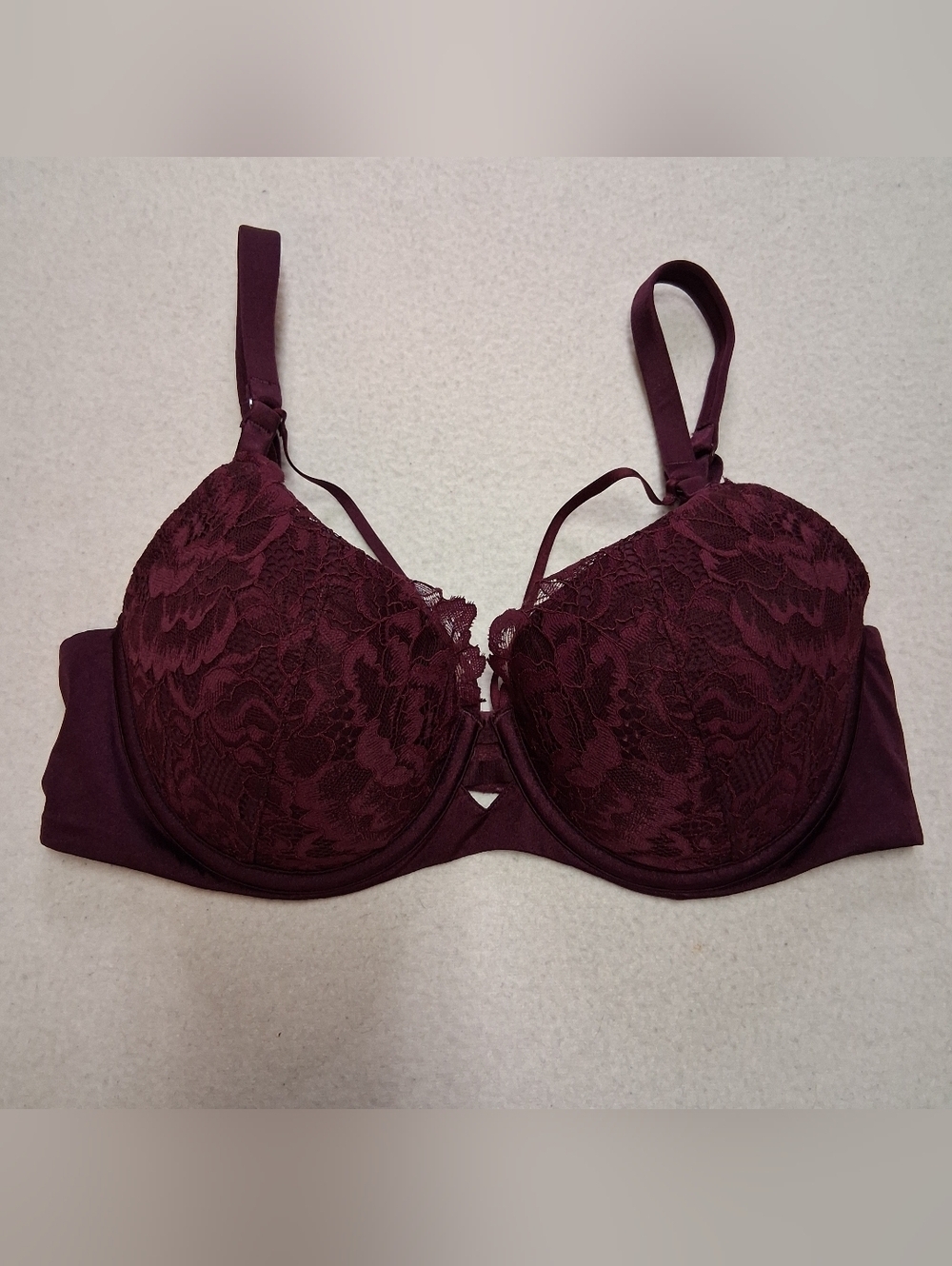 La SENZA Lace Underwire Bra in Burgundy Plum